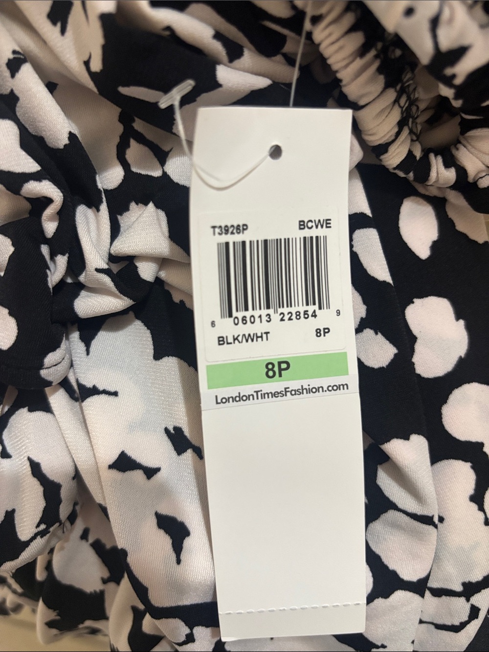 London Times petite ‘faux’ wrap dress - black and white print. NWT - Picture 7 of 7